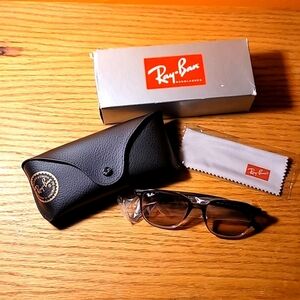 Brand New Ray Ban Sunglasses Leonard bi-gradient lenses in brown